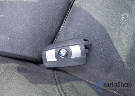 2008 BMW 335I из США, поврежденный, VIN WBAVB73528KY63329